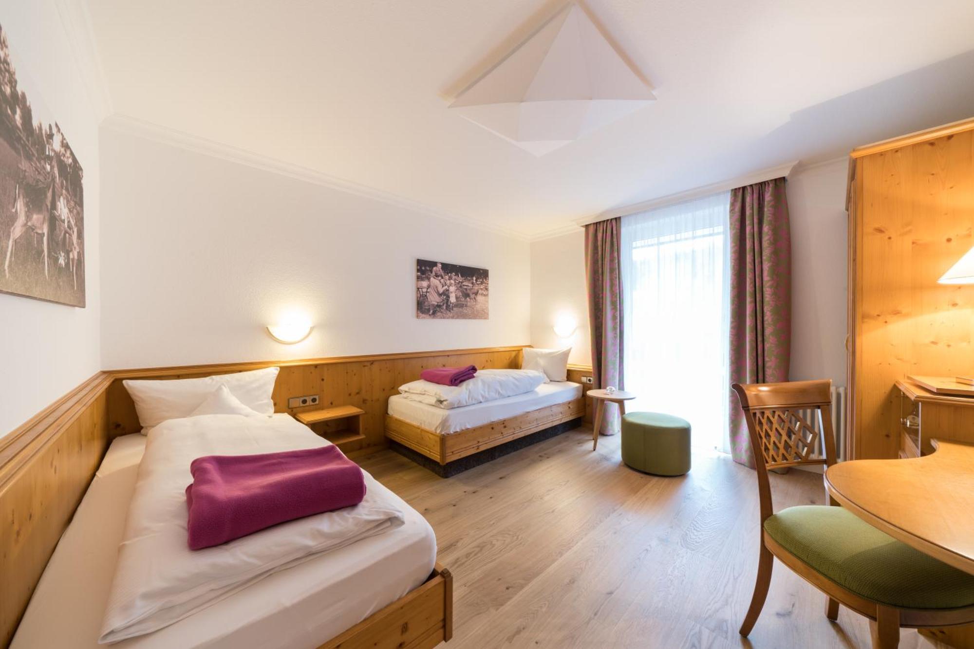 Naturparkhotel Adler Вольфах Экстерьер фото